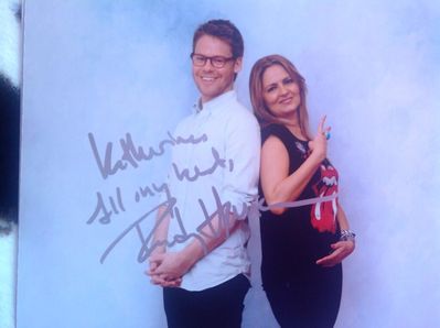 Bilbao-qaf-convention-with-fans-by-katherine-mar-29th-2014-001.jpg