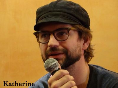 Bilbao-qaf-convention-panel-gale-by-katherine-mar-30th-2014-004.jpg