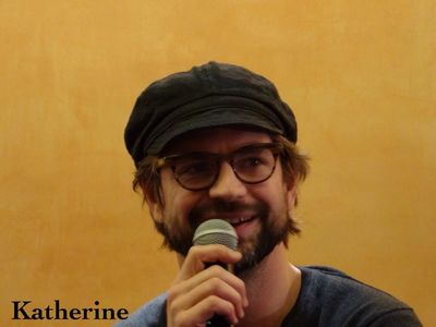 Bilbao-qaf-convention-panel-gale-by-katherine-mar-30th-2014-006.jpg