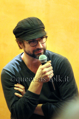 Bilbao-qaf-convention-panel-gale-by-sunshine-mar-30th-2014-0011.JPG