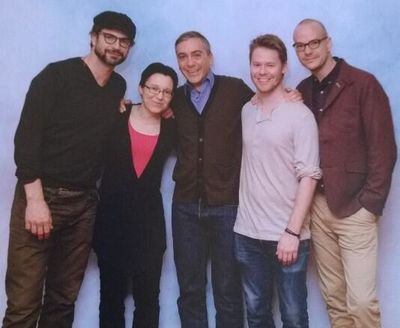 Bilbao-qaf-convention-with-fans-by-terhi-mar-30th-2014-003.jpg