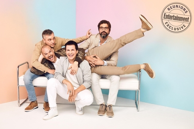 Fast friends
The cast shot the series in Vancouver — Sparks (crouching) and Harrison (far right) were even roommates for a while until Harrison found time to get a place of his own.  From Entertainment Weekly June 2018
