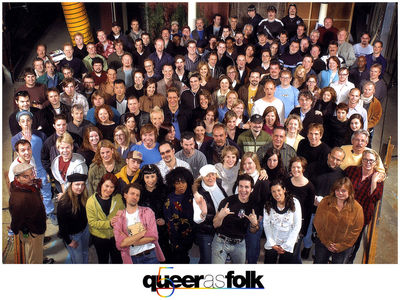 Queer-as-folk-behind-the-scenes-group-shots-0009.jpg