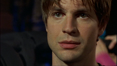 Brian-justin-1x01-0138.png