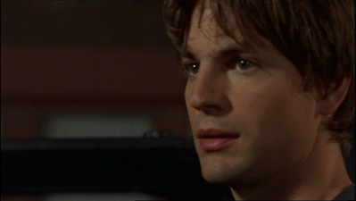 Brian-justin-1x01-0143.png