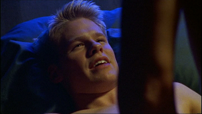 Brian-justin-1x01-0686.png