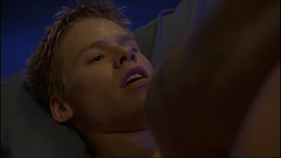 Brian-justin-1x01-1804.png