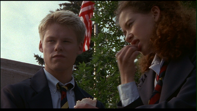 Brian-justin-1x02-0081.png