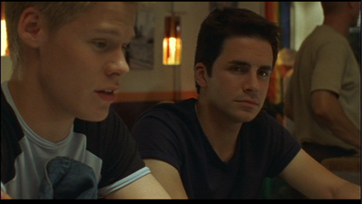 Brian-justin-1x02-0698.png