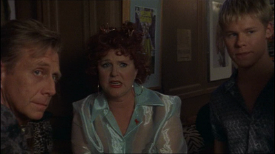 Queer-as-folk-1x03-0307.png
