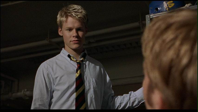 Brian-justin-1x04-0266.png