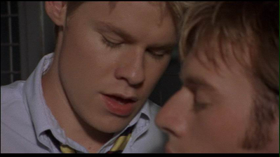 Brian-justin-1x04-0319.png