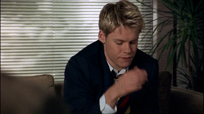 Brian-justin-1x05-0237.png