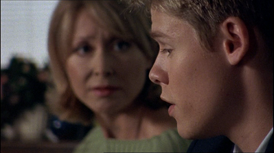 Brian-justin-1x05-0315.png