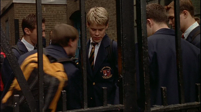 Brian-justin-1x08-1469.png