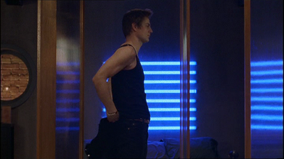 Queer-as-folk-1x08-0509.png