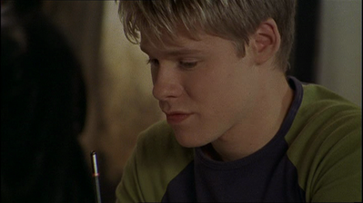 Brian-justin-1x09-0315.png