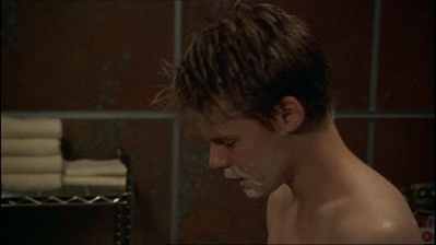 Brian-justin-1x09-1037.png