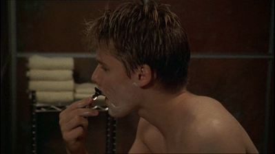 Brian-justin-1x09-1044.png
