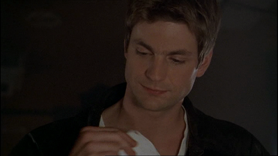 Brian-justin-1x09-1087.png