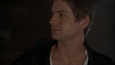 Brian-justin-1x09-1091.png