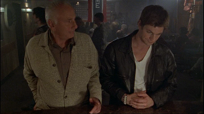 Brian-justin-1x09-1099.png