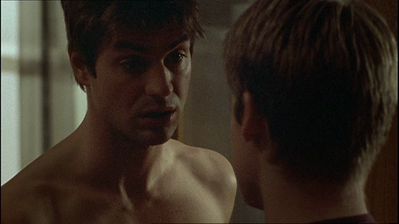 Brian-justin-1x10-0055.png