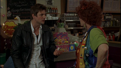 Brian-justin-1x10-0909.png