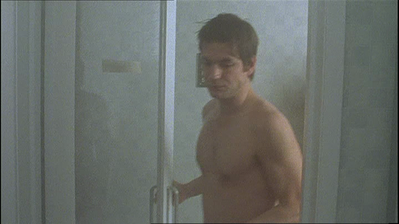 Brian-justin-1x11-0147.png