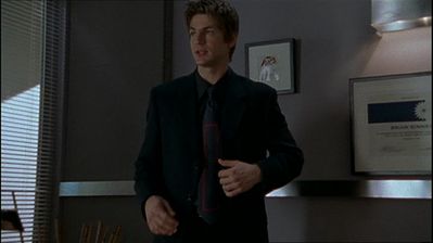 Brian-justin-1x13-0008.png
