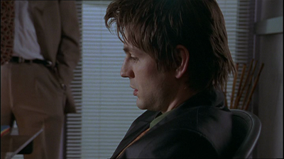 Brian-justin-1x13-1305.png