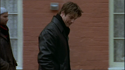 Brian-justin-1x17-0186.png