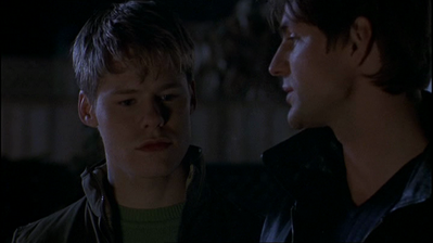 Brian-justin-1x17-1967.png