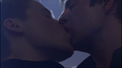 Queer-as-folk-1x22-0969.png