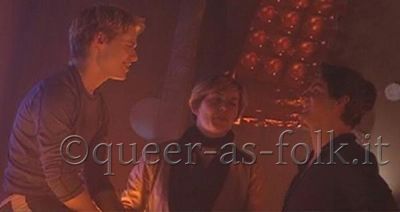Queer-as-folk-behind-the-scenes-2x20-000.jpg