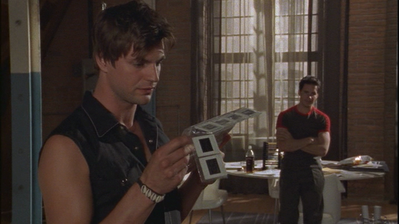 Brian-justin-2x01-0285.png