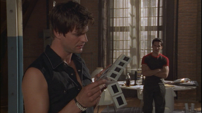 Brian-justin-2x01-0290.png