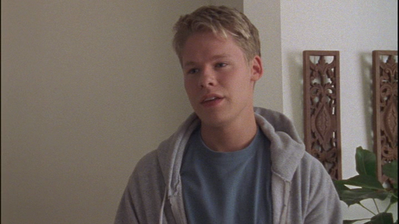 Brian-justin-2x01-0458.png