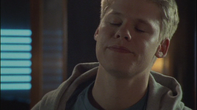 Brian-justin-2x01-1029.png