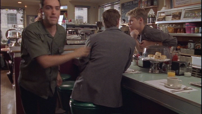 Queer-as-folk-2x03-0301.png