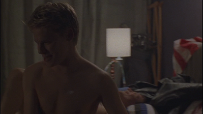 Queer-as-folk-2x08-0603.png