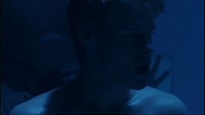 Queer-as-folk-2x09-0005.png