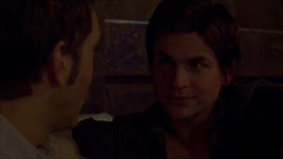 Brian-justin-4x04-1110.png