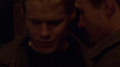 Brian-justin-4x04-1284.png