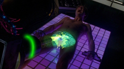 Brian-justin-4x09-0018.png