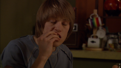 Queer-as-folk-5x12-0644.png